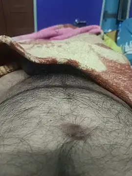 Snapshot of bearslove143 chatting on 11.21.25 bearslove143 online show from 11.21.25