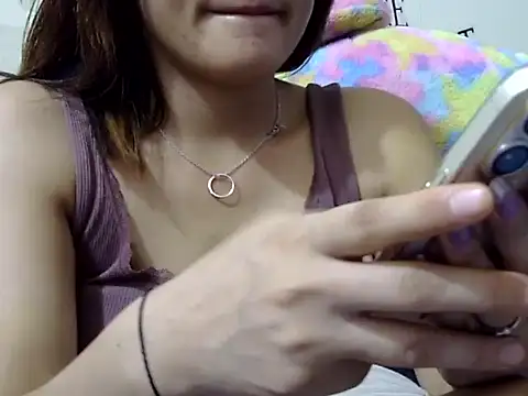 Snapshot of maira_33 chatting on 05.13.26 maira 33 online show from 05.13.26