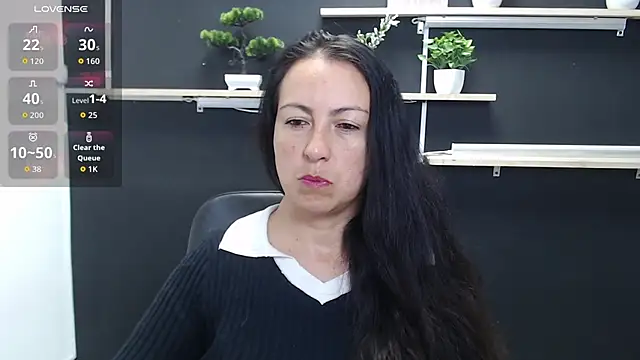 Lauryn Jones online show from 05.06.26