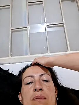 Lauryn Jones online show from 06.14.26