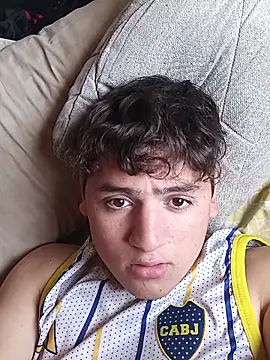 Snapshot of Myboy0020 chatting on 11.19.25 Myboy0020 online show from 11.19.25