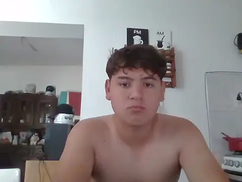 Snapshot of Myboy0020 chatting on 12.16.25 Myboy0020 online show from 12.16.25