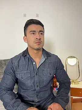 Chris Clarck online show from 11.16.25