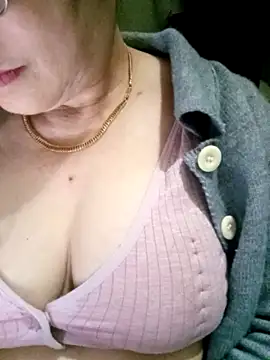 small-house123 online show from 03.17.26