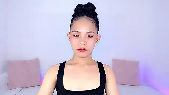 Snapshot of ursexydelancy_ chatting on 12.02.25 ursexydelancy online show from 12.02.25