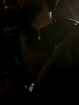 Snapshot of Hiddencore69 chatting on 11.04.25 Hiddencore69 online show from 11.04.25