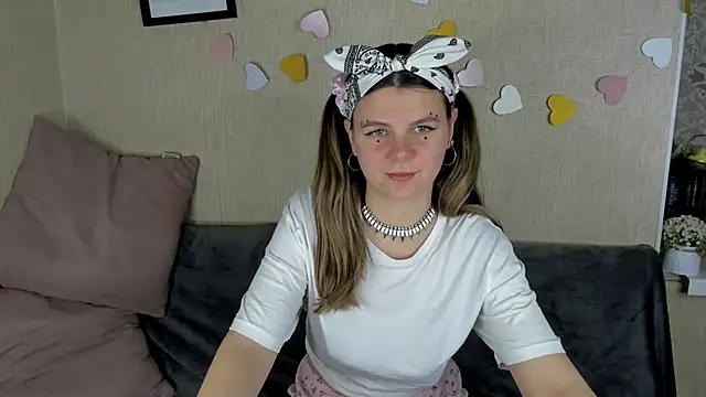 Zorianaa online show from 05.04.26