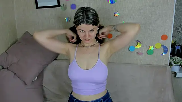 Snapshot of Zorianaa chatting on 06.22.26 Zorianaa online show from 06.22.26