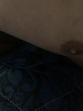 Snapshot of Maqbur chatting on 11.15.25 Maqbur online show from 11.15.25