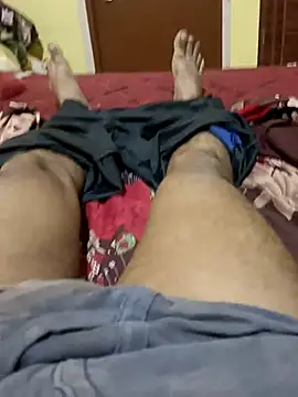 Snapshot of parth08raj chatting on 11.19.25 parth08raj online show from 11.19.25