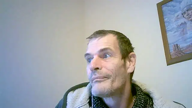 Snapshot of paulus52 chatting on 11.16.25 paulus52 online show from 11.16.25