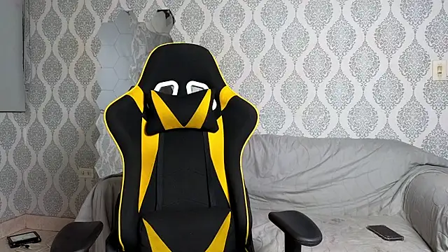 Boy savoy online show from 12.01.25