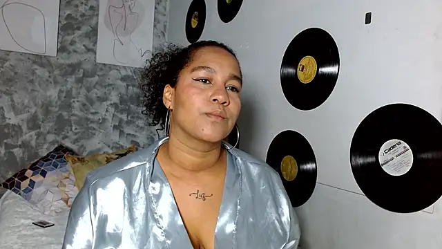 Snapshot of Ambar_foxy chatting on 01.07.26 Ambar foxy online show from 01.07.26