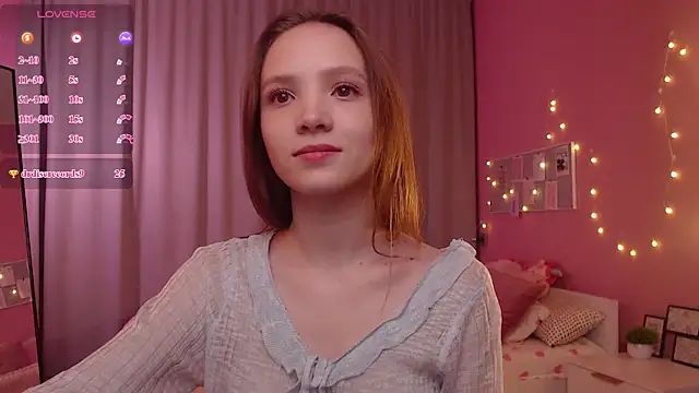 Adria Arjona online show from 06.13.26