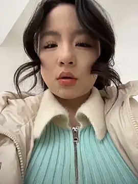 Snapshot of Sinicoco chatting on 03.07.26 Sinicoco online show from 03.07.26