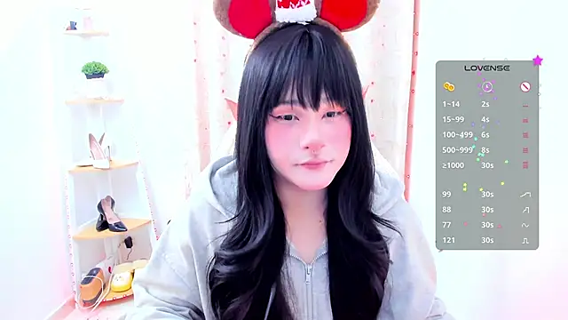 Omorimori online show from 11.30.25