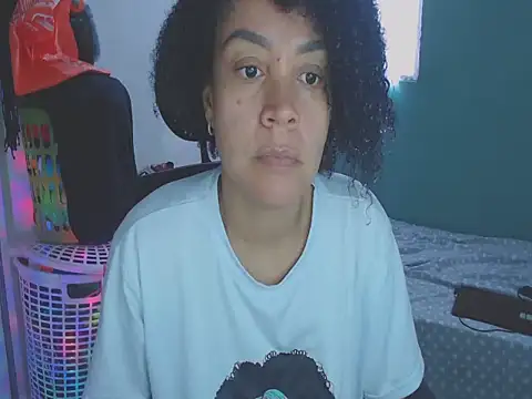 shayna cute online show from 06.19.26