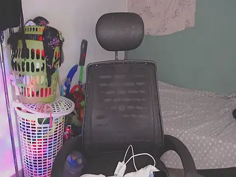 shayna cute online show from 07.03.26