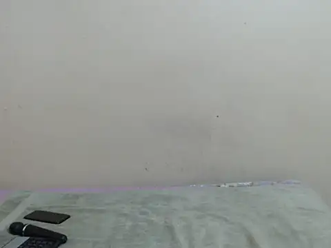 Snapshot of SexyLipss_ chatting on 02.15.26 SexyLipss online show from 02.15.26