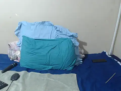 SexyLipss  online show from 04.27.26