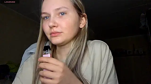 KarinRobertson online show from 03.13.26