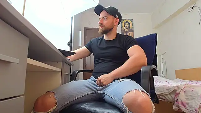 Ryanstone  online show from 05.18.26
