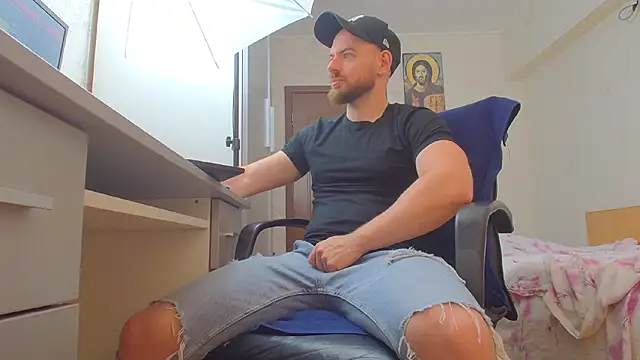 Ryanstone  online show from 06.08.26