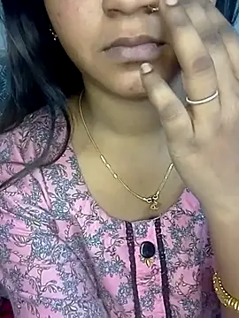 Snapshot of Neha533 chatting on 02.08.26 Neha533 online show from 02.08.26