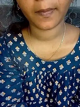 Snapshot of Neha533 chatting on 02.26.26 Neha533 online show from 02.26.26