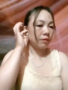 Snapshot of Sara_pusyy chatting on 05.17.26 Sara pusyy online show from 05.17.26