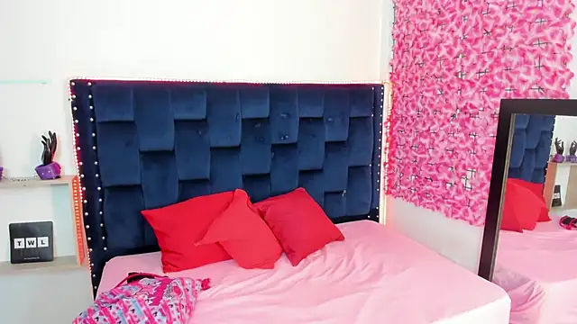 angie harmony online show from 11.21.25