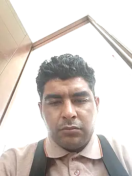 Snapshot of Yerackhip chatting on 11.27.25 Yerackhip online show from 11.27.25