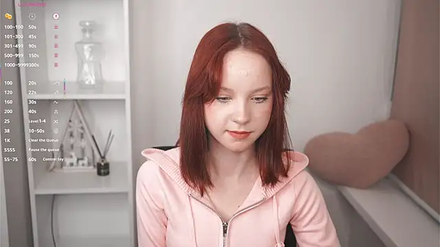 MaisieStarlight online show from 02.18.26