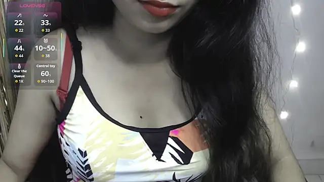 Snapshot of horneyworld007 chatting on 02.22.26 horneyworld007 online show from 02.22.26