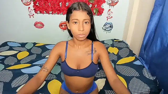 Snapshot of Sarita_hot10 chatting on 11.13.25 Sarita hot10 online show from 11.13.25