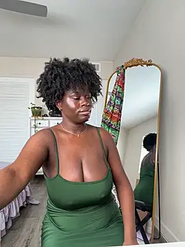 ladiosa selene online show from 03.21.26