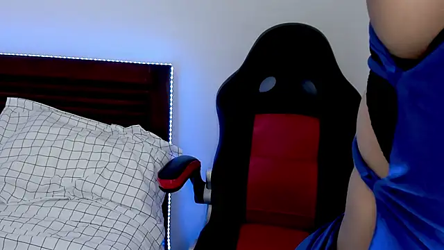 vanessa saquirt online show from 02.14.26