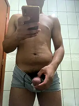 Snapshot of D_didih chatting on 12.01.25 D didih online show from 12.01.25