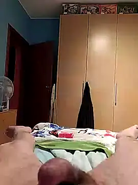 Snapshot of Cini75 chatting on 03.05.26 Cini75 online show from 03.05.26