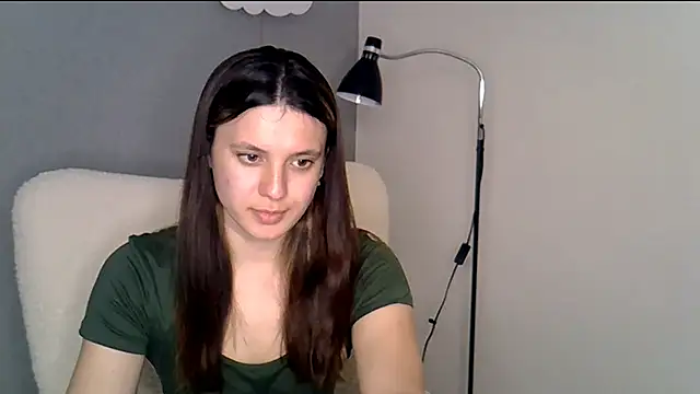 KiraHoney online show from 04.23.26