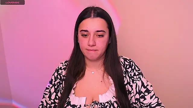 Snapshot of AlinaDoll_ chatting on 01.19.26 AlinaDoll online show from 01.19.26