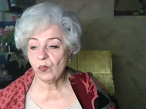 ValeriaKroww online show from 04.30.26