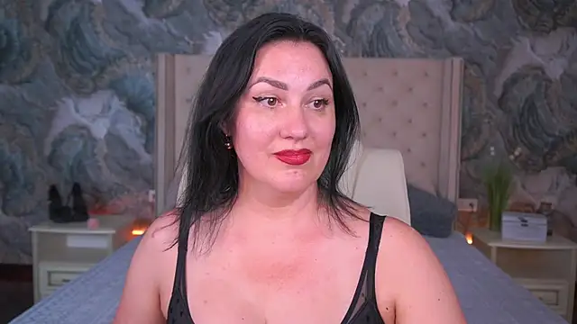 VelvetLuck online show from 06.19.26
