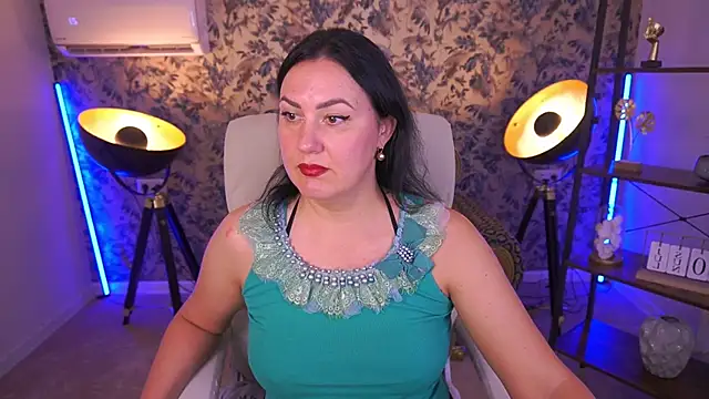 VelvetLuck online show from 07.21.26