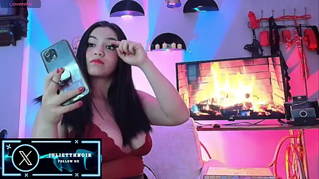 JulietteNoiir online show from 01.08.26