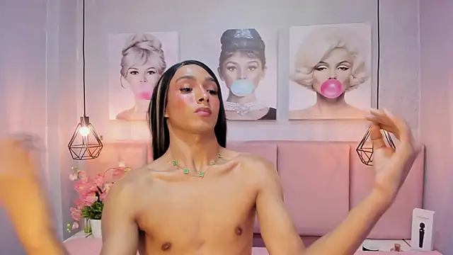 sensual skinny online show from 11.18.25