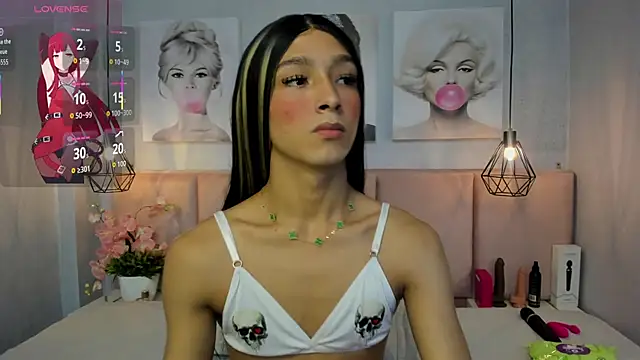 sensual skinny online show from 11.21.25