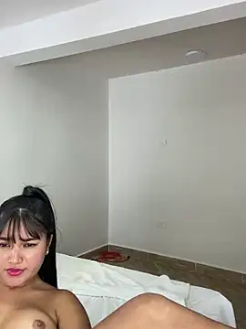 LiaAcosta online show from 11.04.25