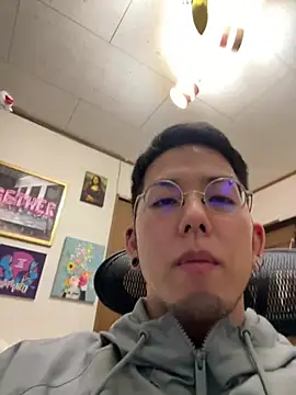 Snapshot of ippei0001 chatting on 03.23.26 ippei0001 online show from 03.23.26