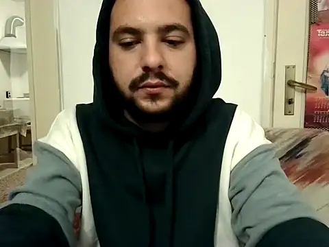 Snapshot of antistop14 chatting on 11.15.25 antistop14 online show from 11.15.25